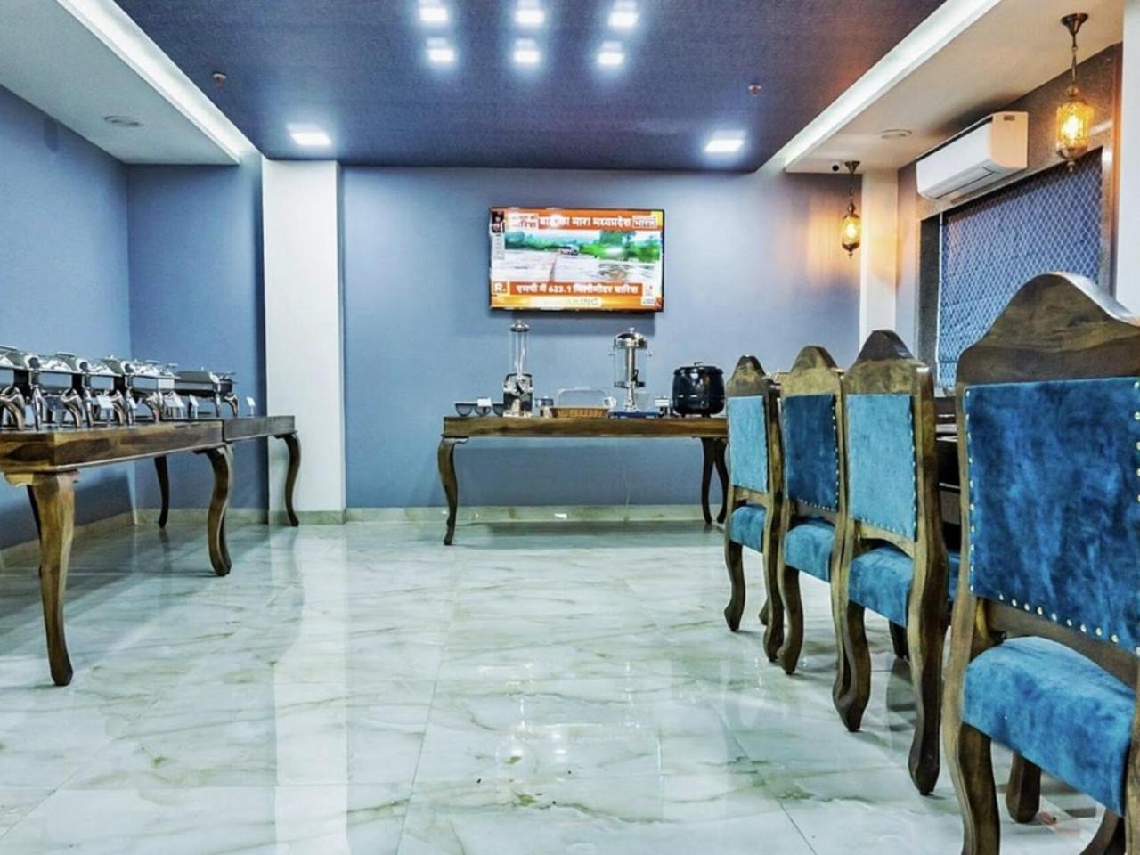 Raas Mahal-Hotel In Jaipur Near Tourist Places Екстер'єр фото